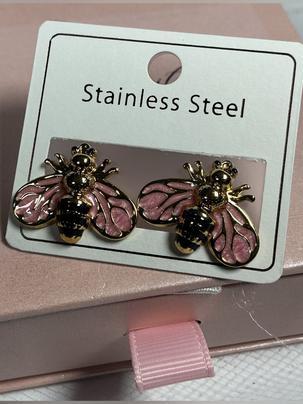 Pink & Black Bee Earrings Hand Painted Enamel Hypoallergenic Post Drop Goldtone - Picture 16 of 16